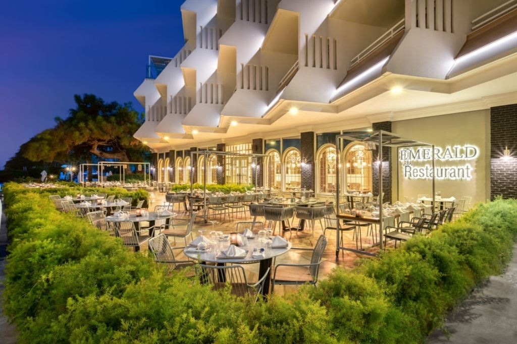 restaurants-international-restaurant