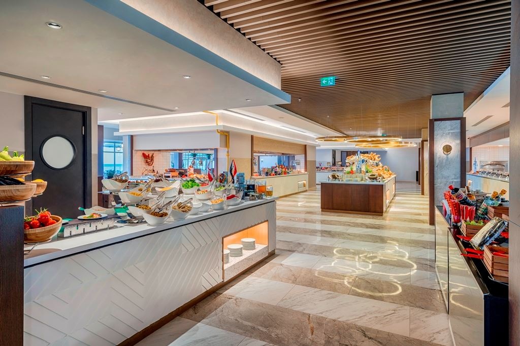 restaurants-zepyranthes-main-restaurant