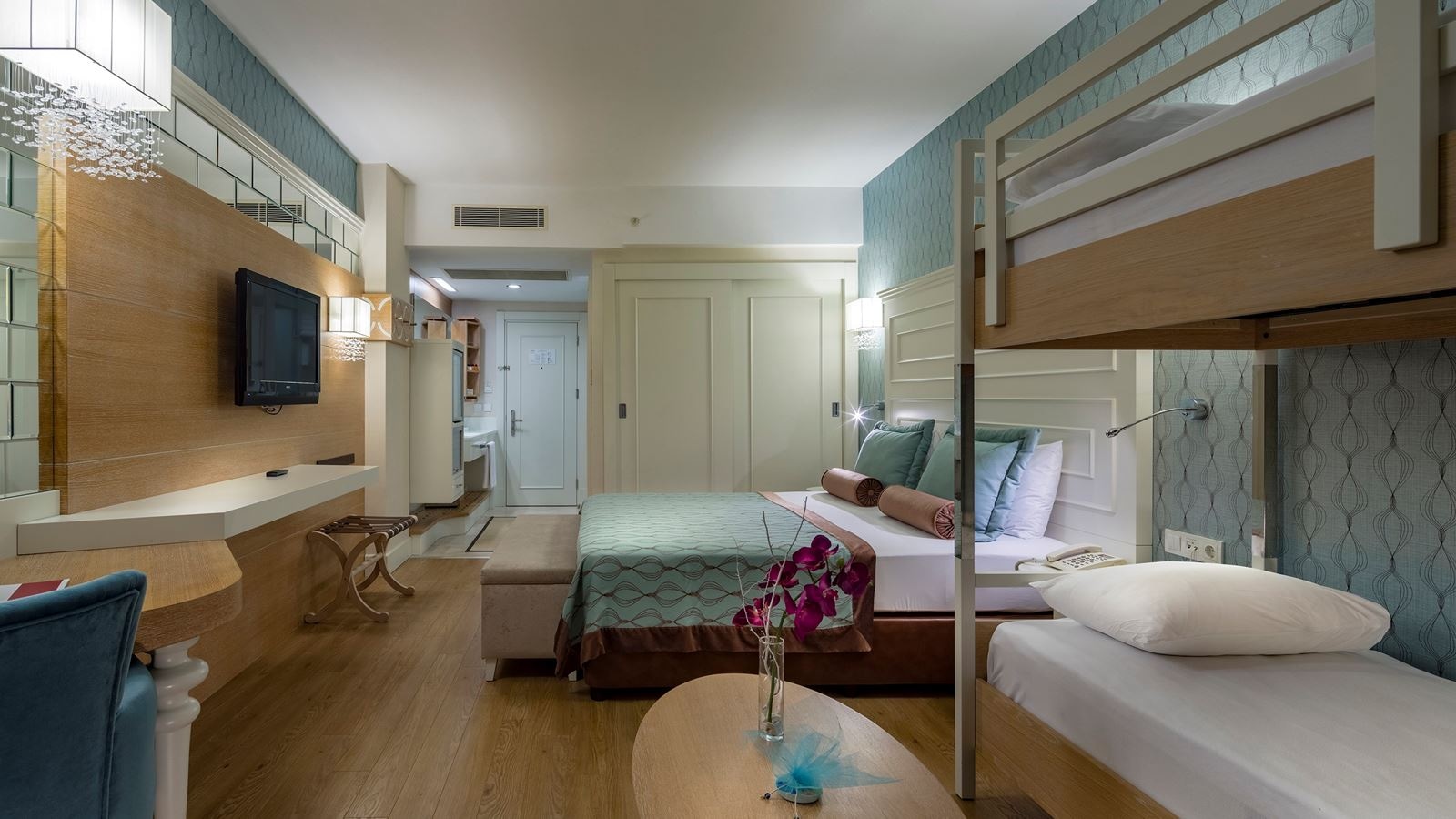 rooms-family-room-bunkbed