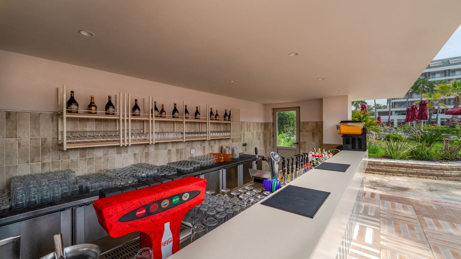 restaurants-snack-bar