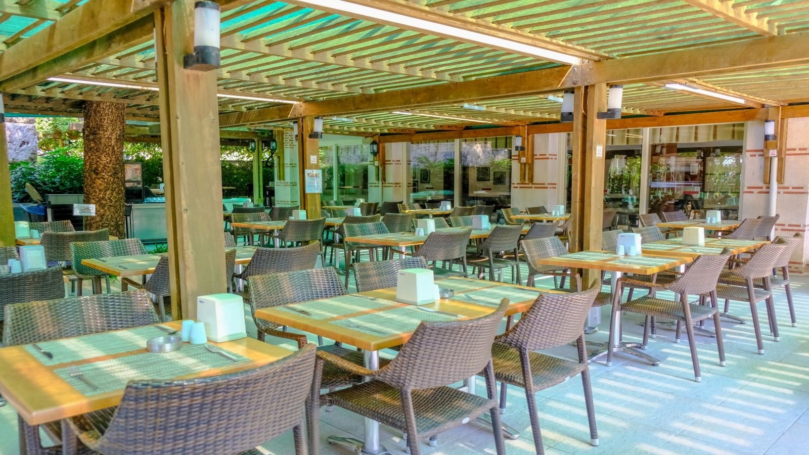 restaurants-main-restaurant