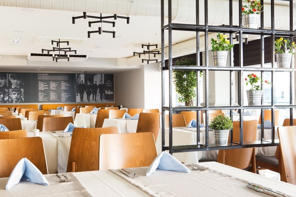 restaurants-main-restaurant