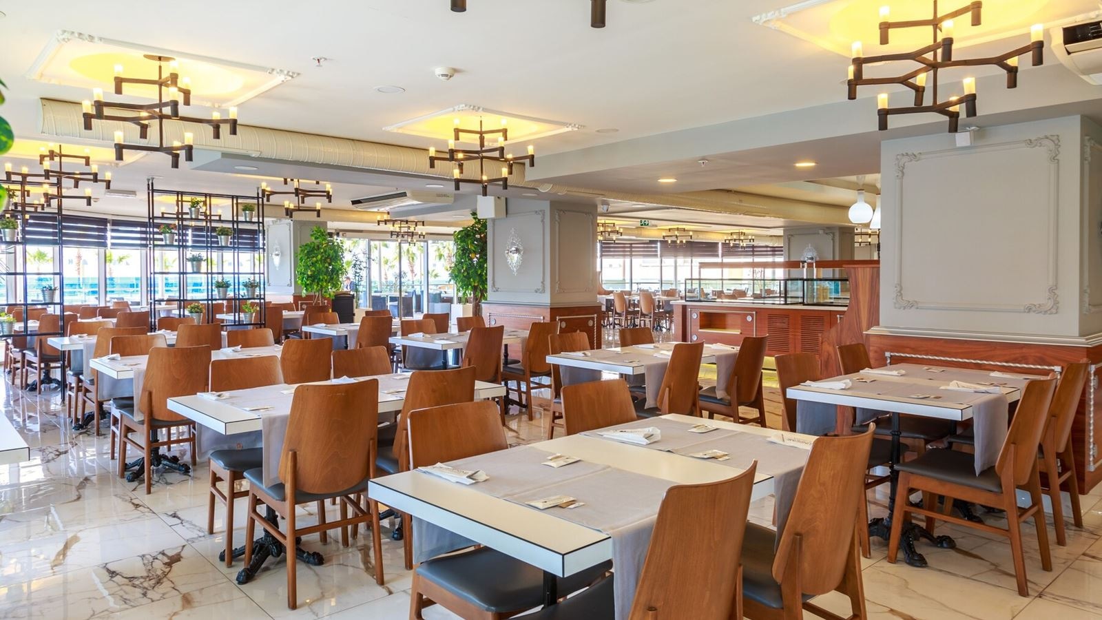 restaurants-restaurants