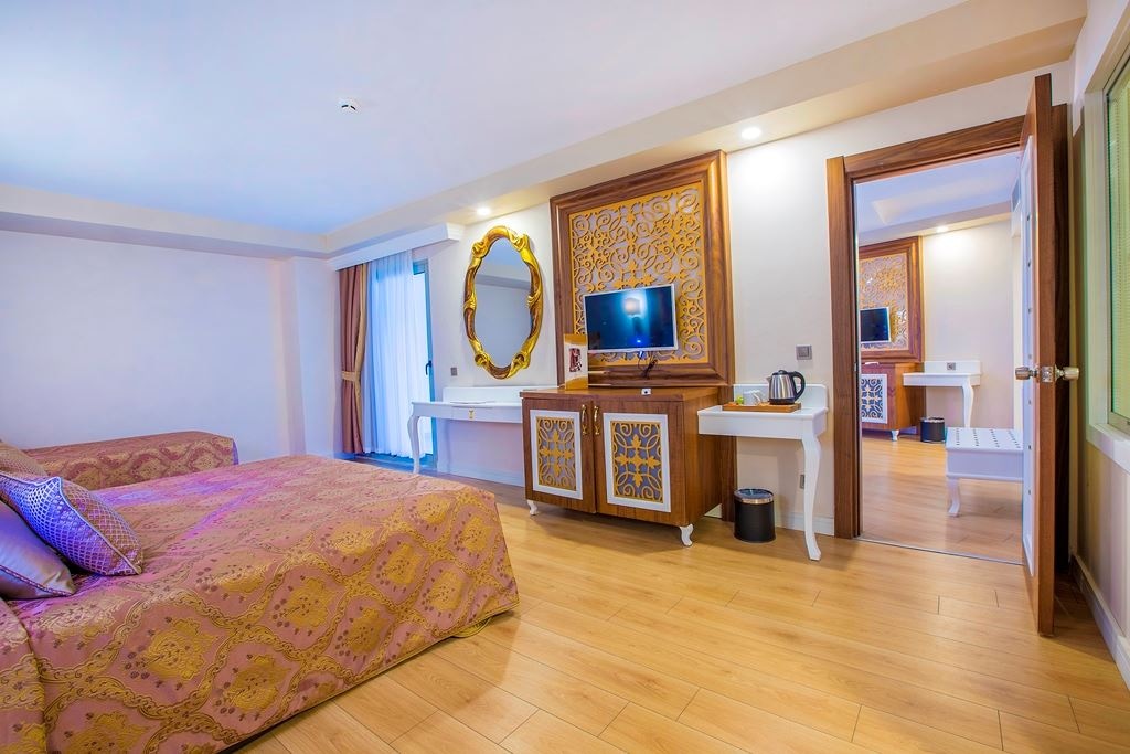 rooms-junior-suite-room