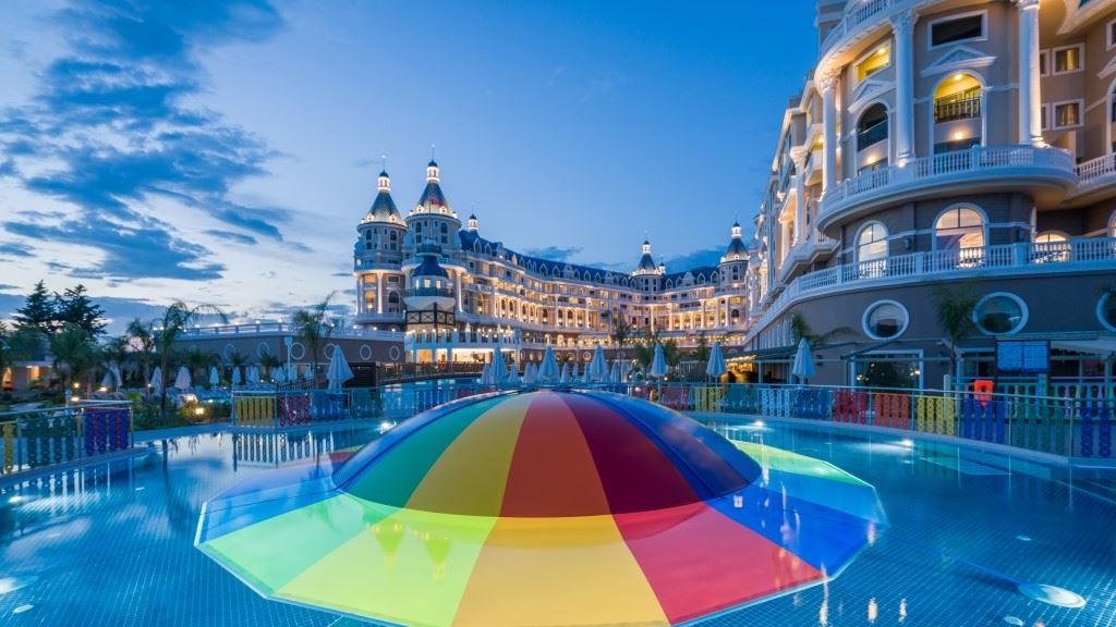 pools-outdoor-childrens-pool