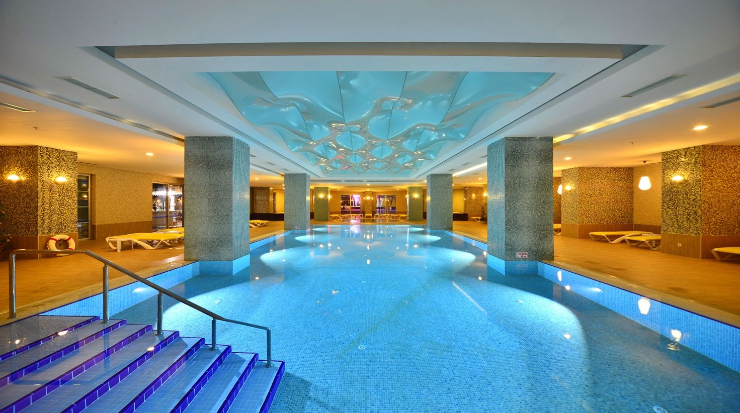pools-indoor-pool