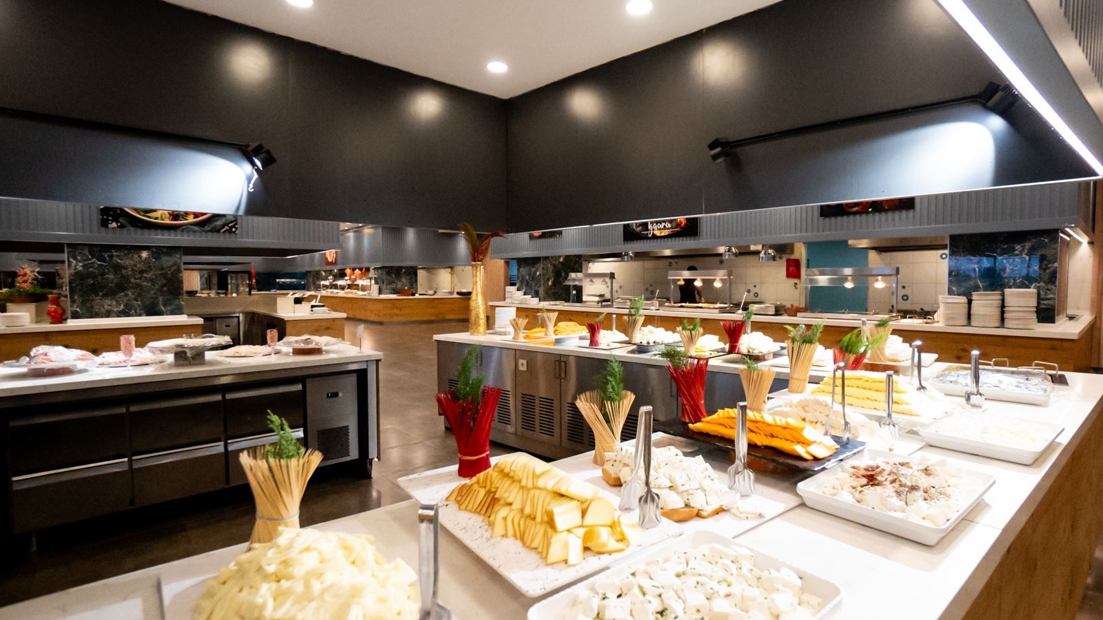 restaurants-main-restaurant