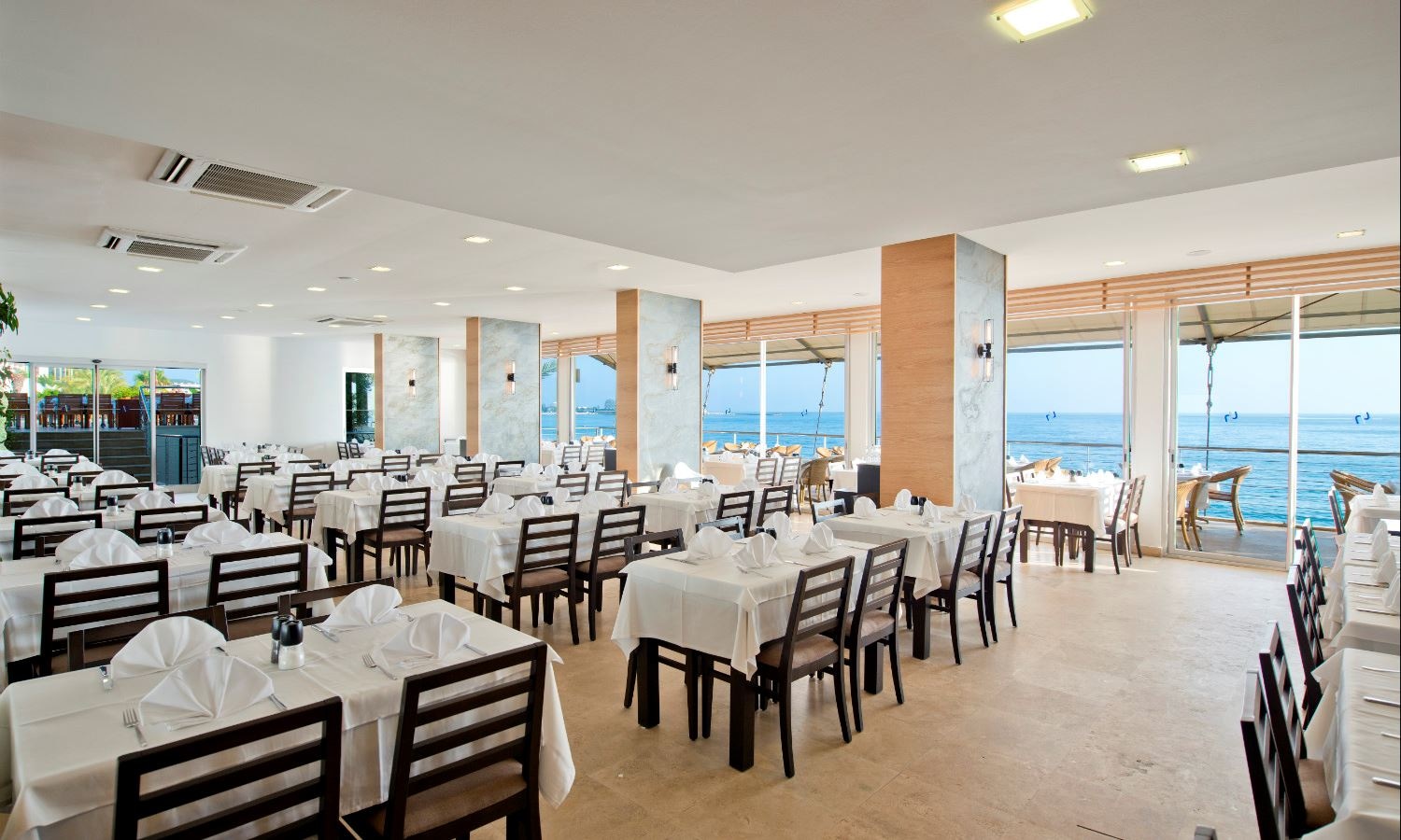 restaurants-c-view-restaurant