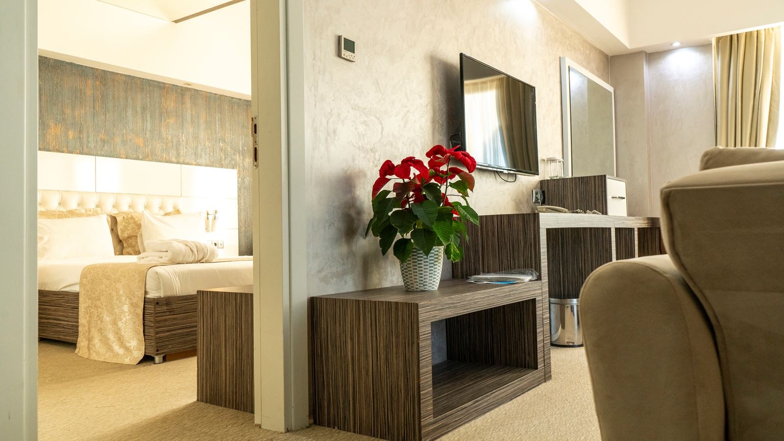 rooms-1+1-deluxe-suite