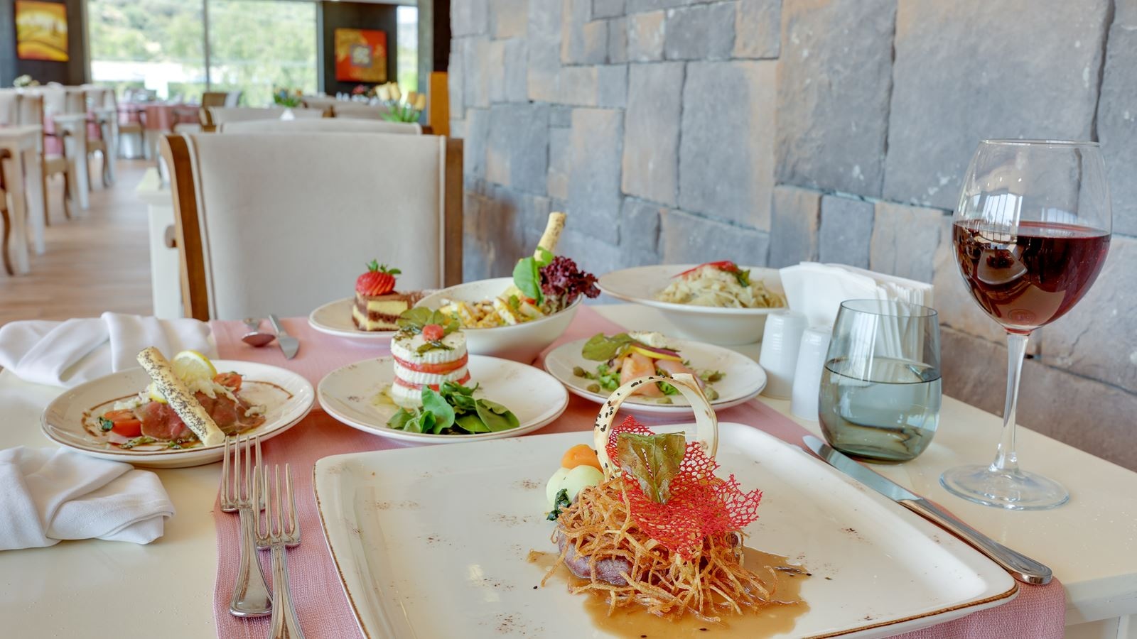 restaurants-alacarte-restaurant