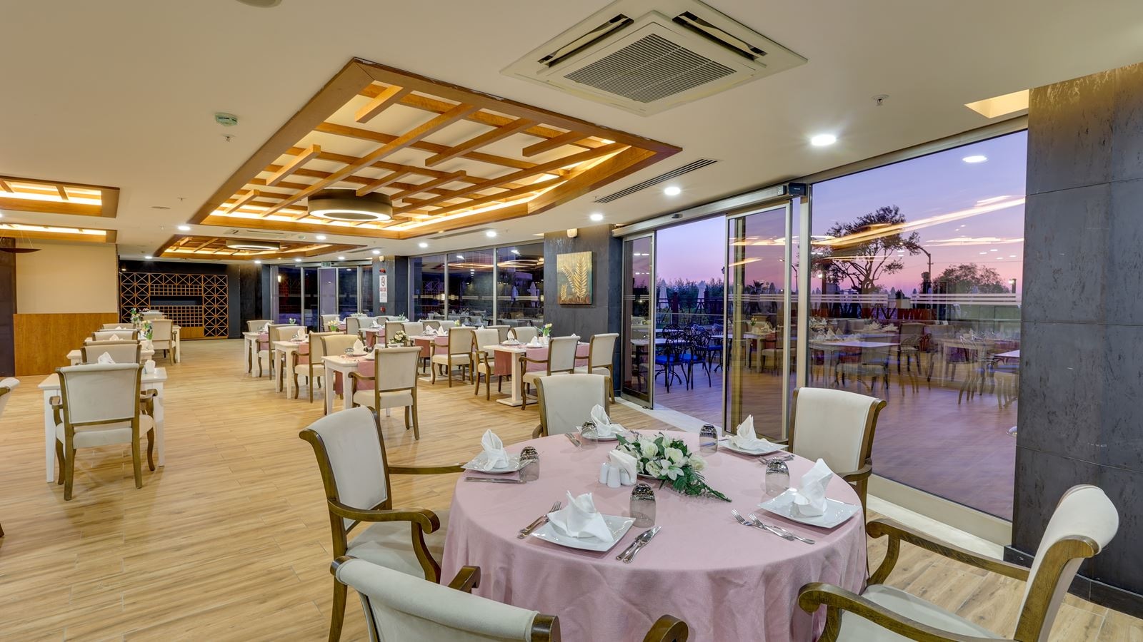 restaurants-alacarte-restaurant