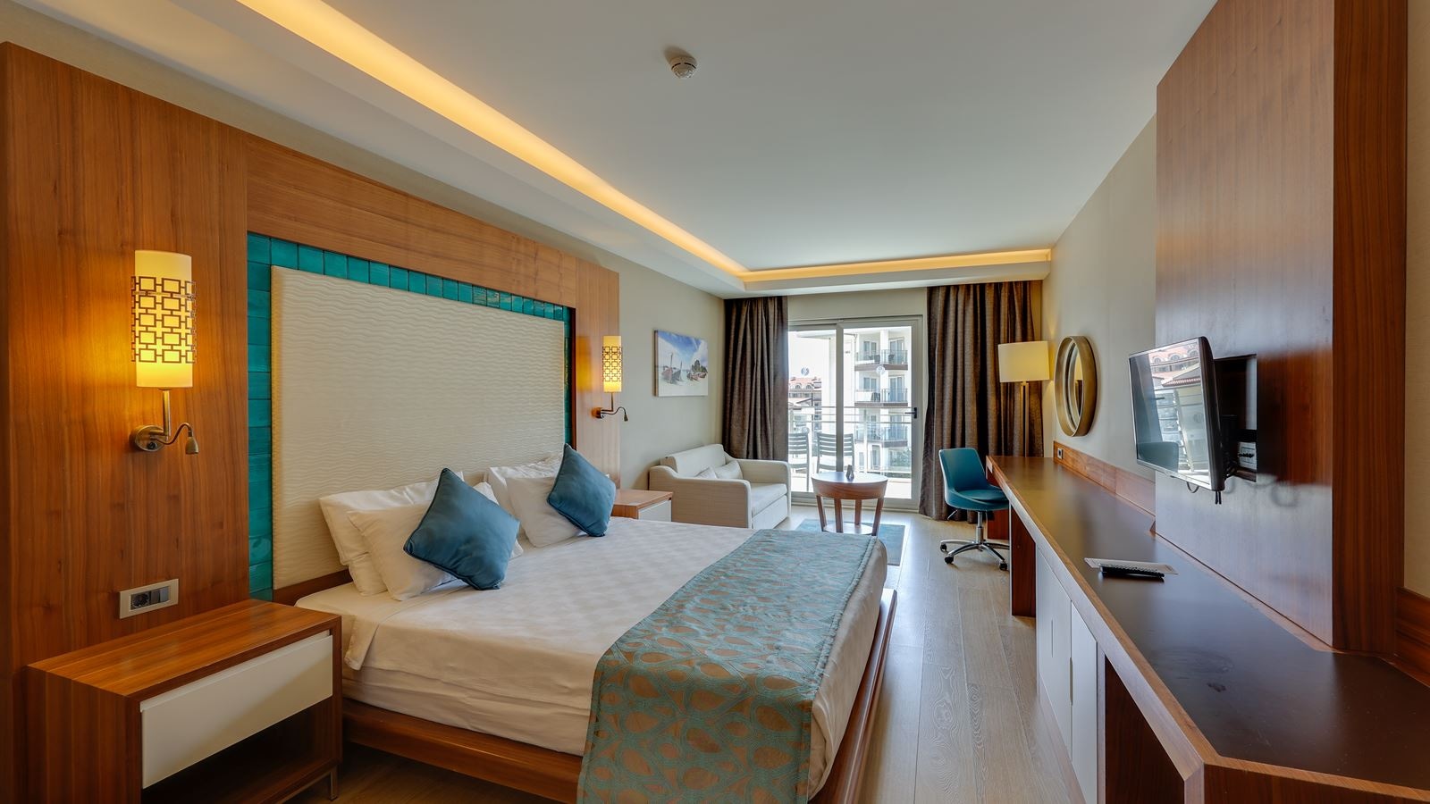 rooms-superior-landview-room-balcony-or-terrace