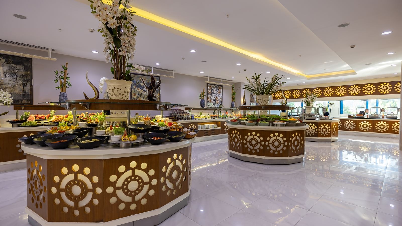 restaurants-deep-blue-restaurant