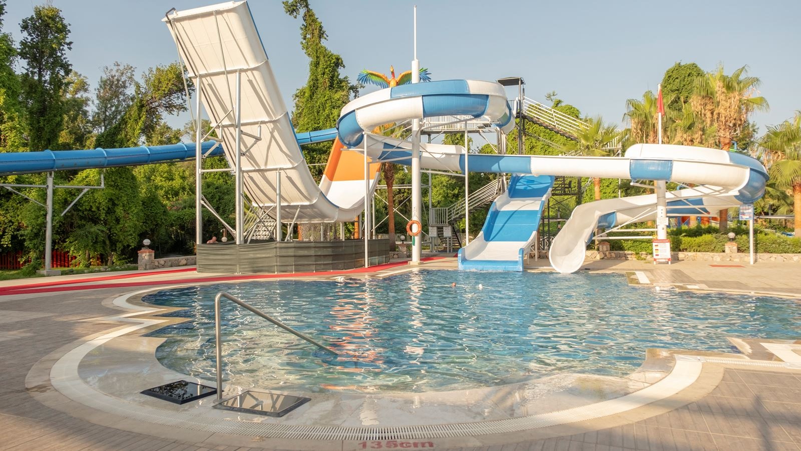 water-park-water-park