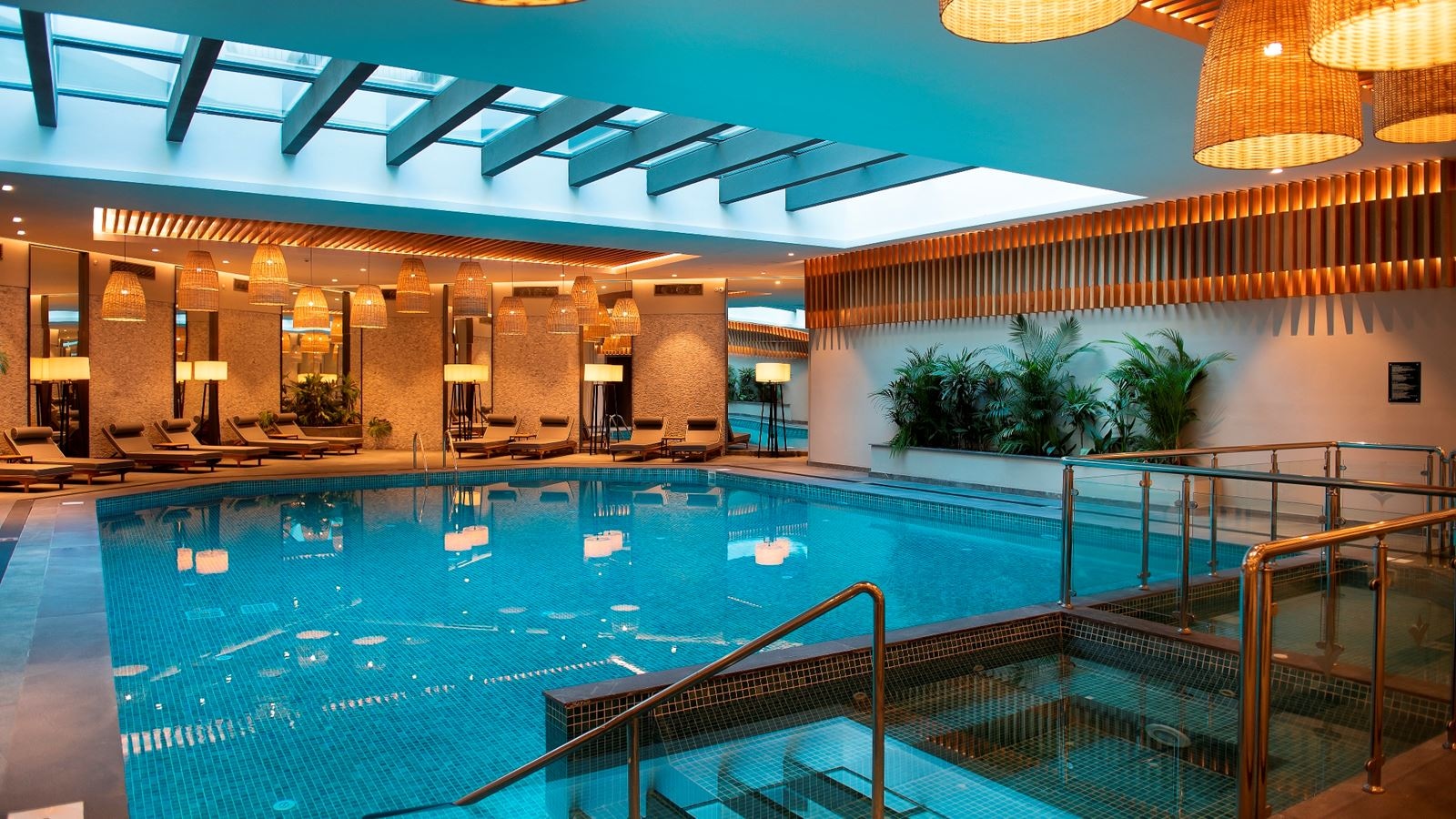 pools-indoor-pool