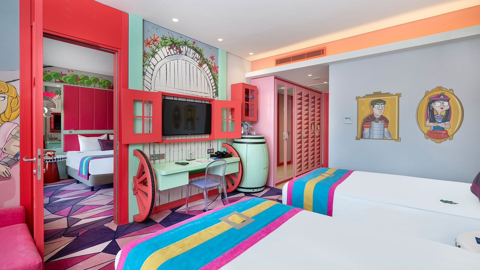 rooms-deluxe-connected-room