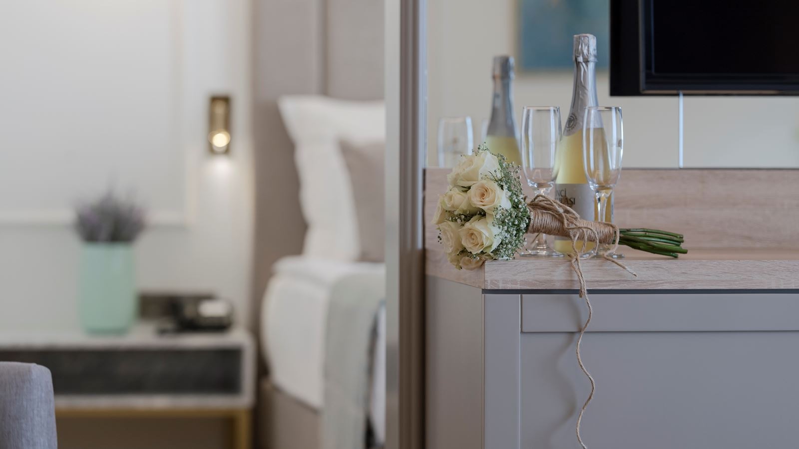 rooms-suite-with-sauna--jakuzzi