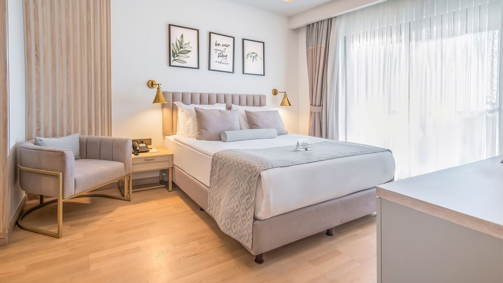 rooms-suite-room-sea-view