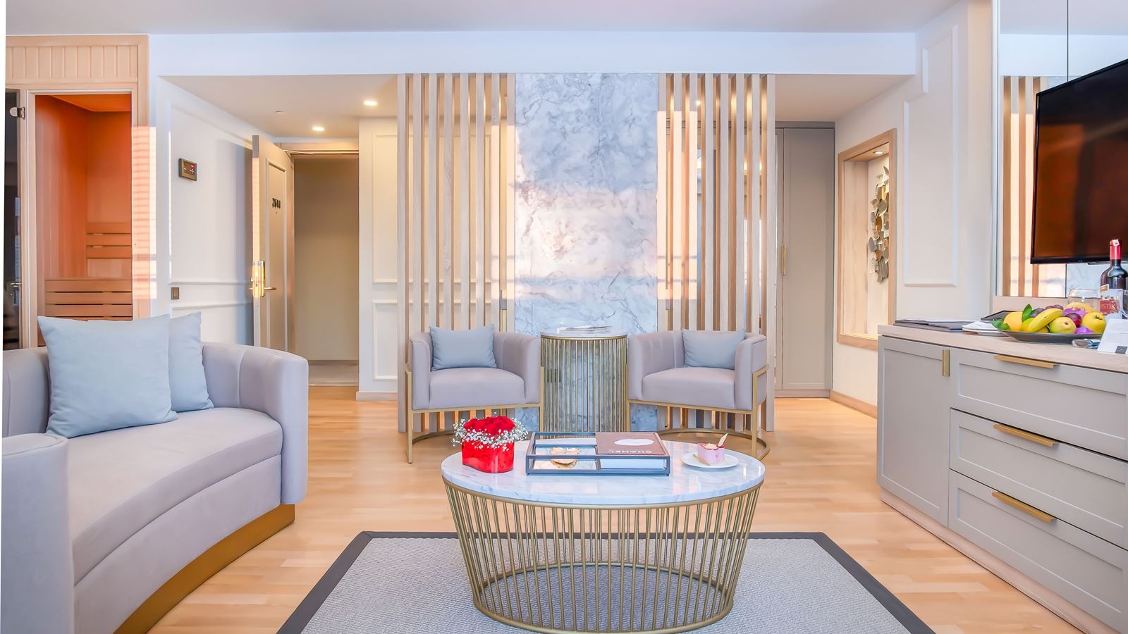 rooms-suite-with-sauna--jakuzzi