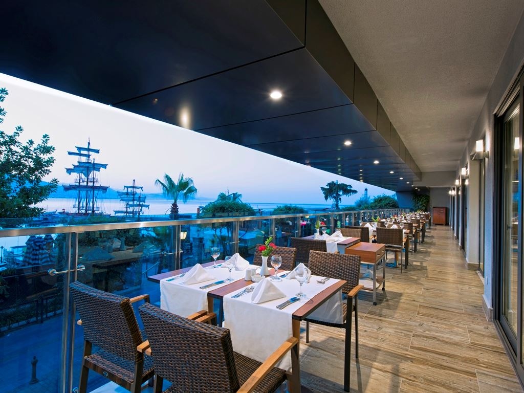 restaurants-main-restaurant