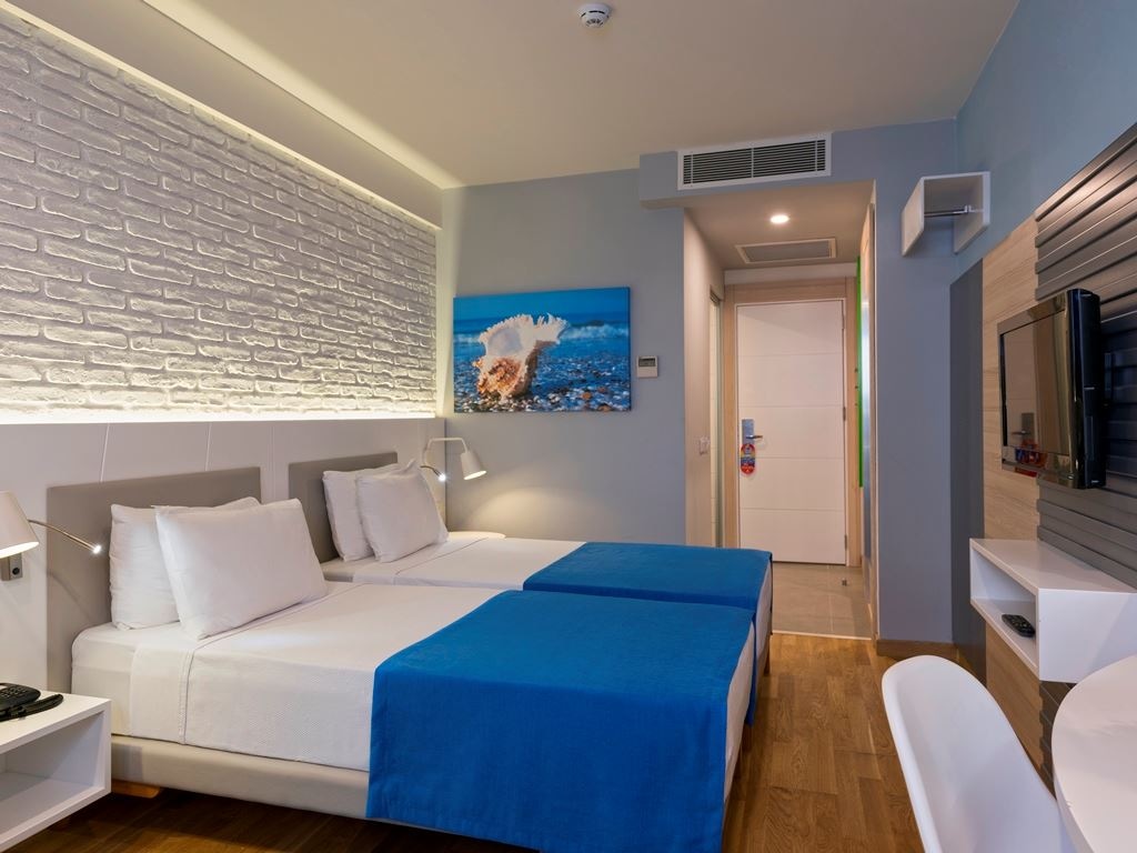 rooms-economy-room