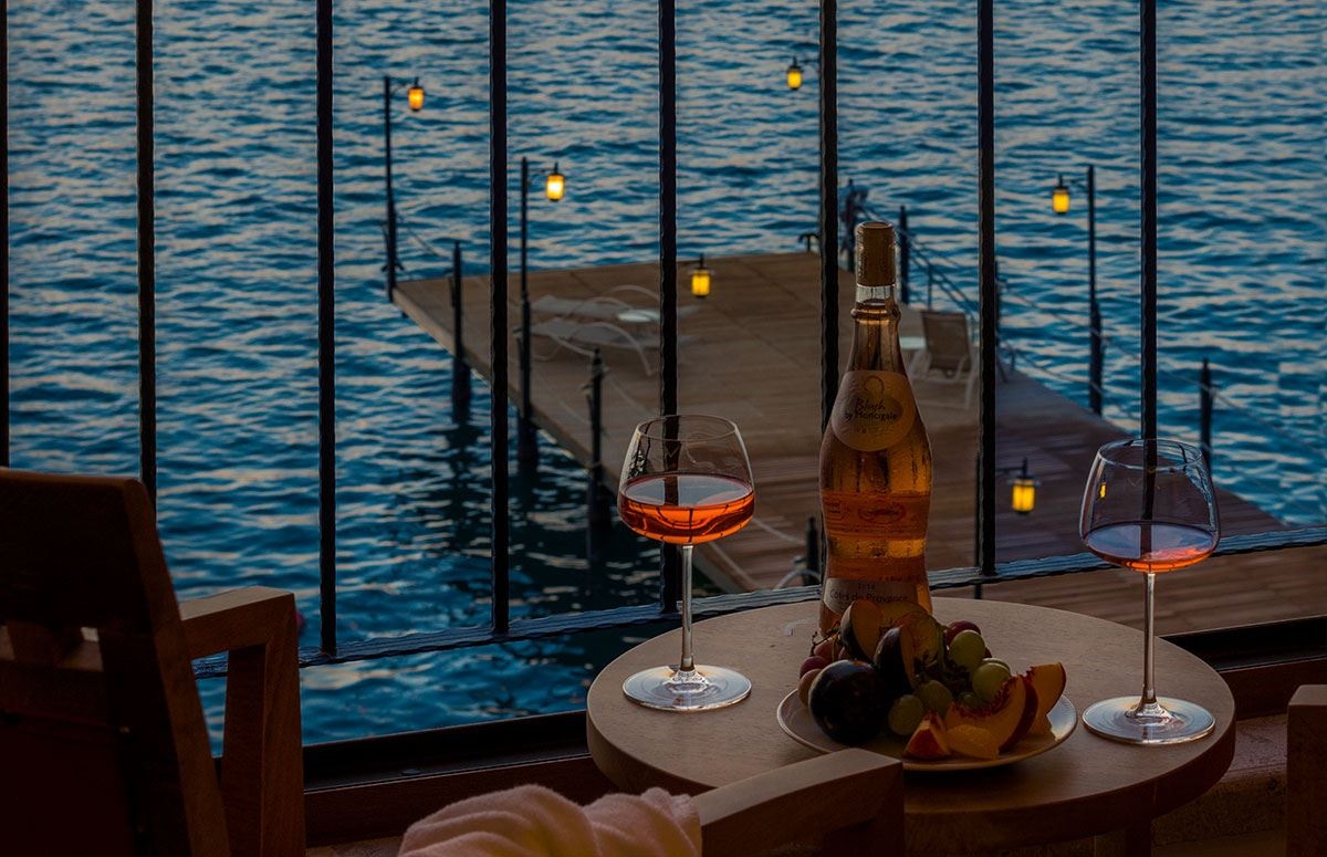 rooms-deniz-manzarali-oda