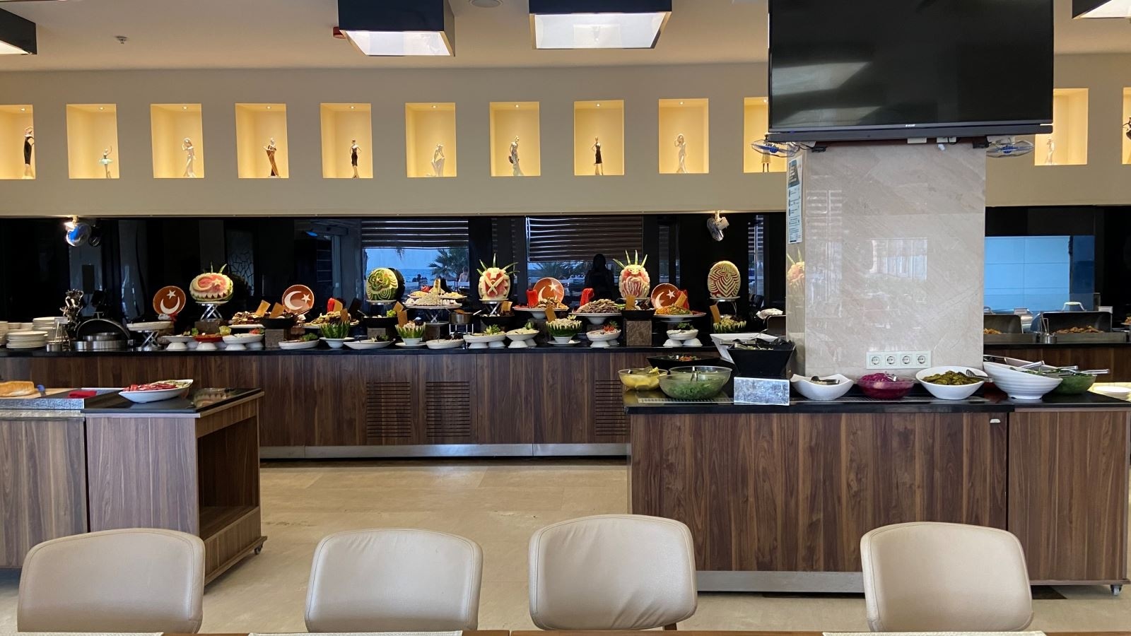 restaurants-ana-restaurant