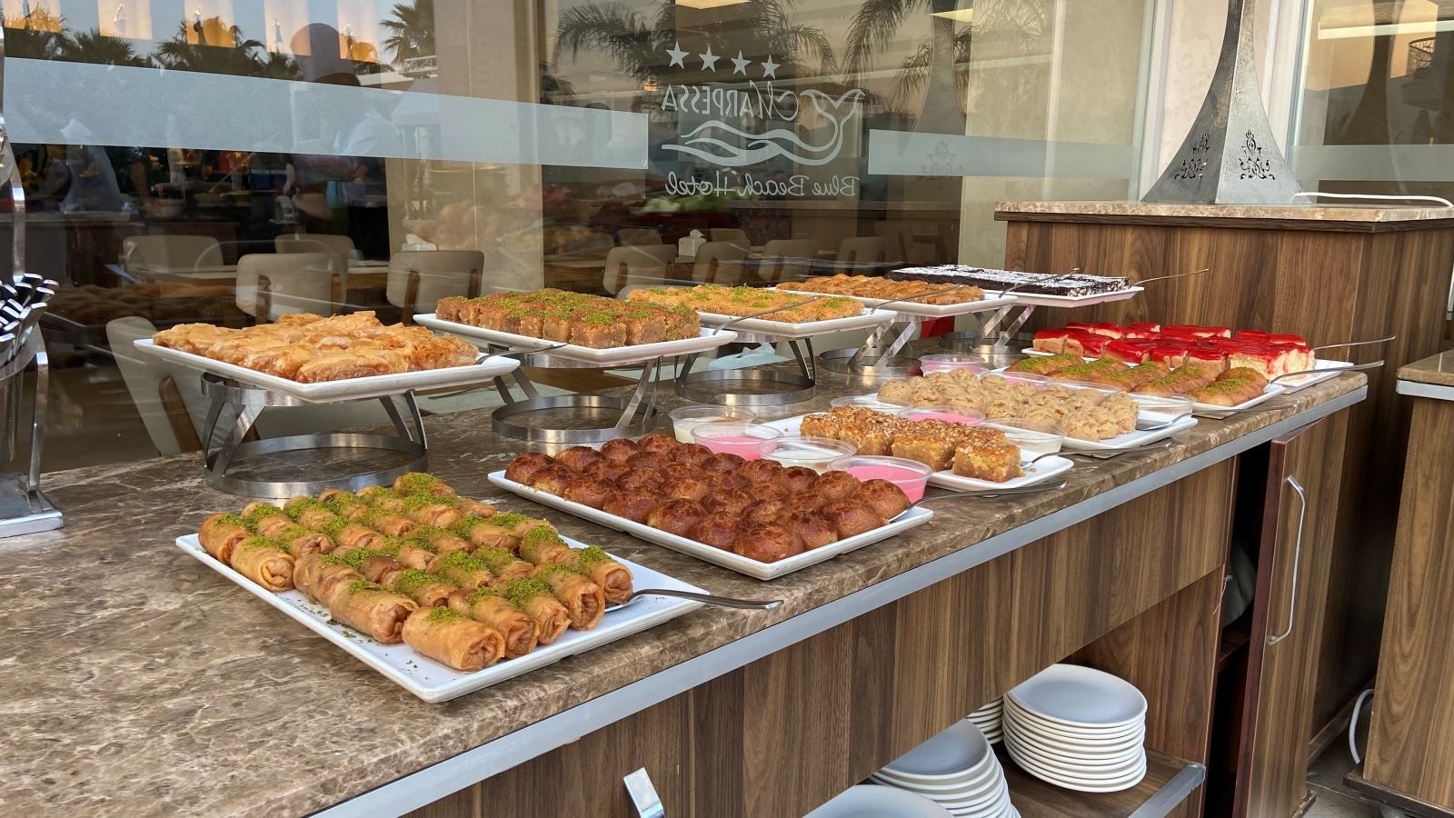 restaurants-ana-restaurant