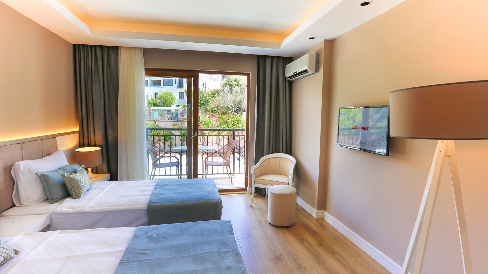 rooms-standart-kara-manzarali-oda