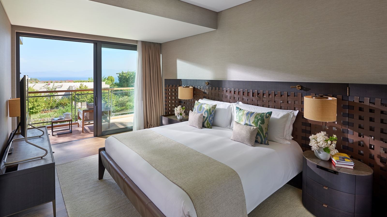 rooms-two-bedroom-sea-view-apartment