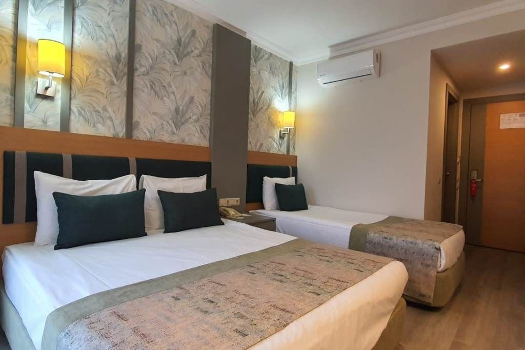 rooms-beach-standard-room