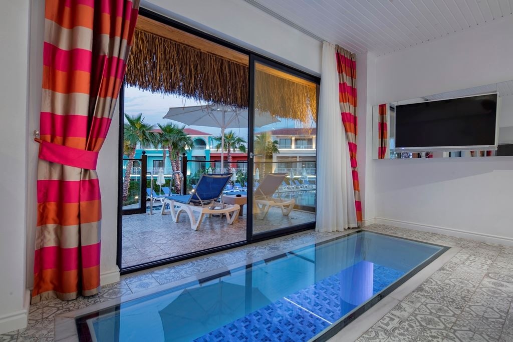 rooms-maldive-house