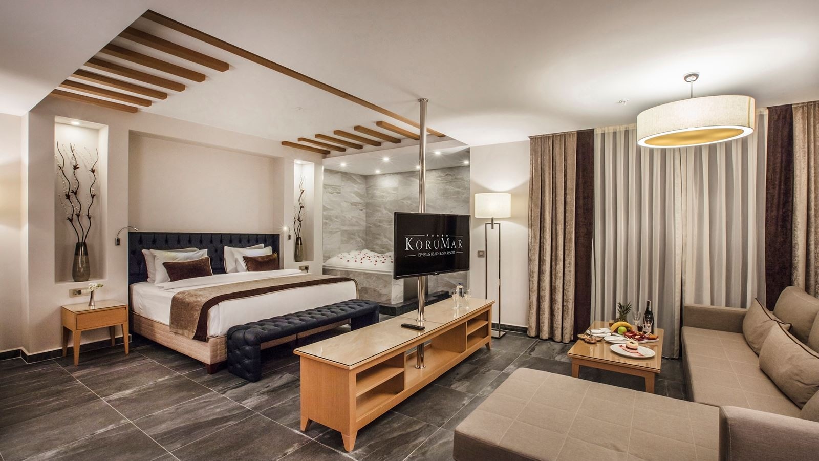 rooms-honeymoon-suite