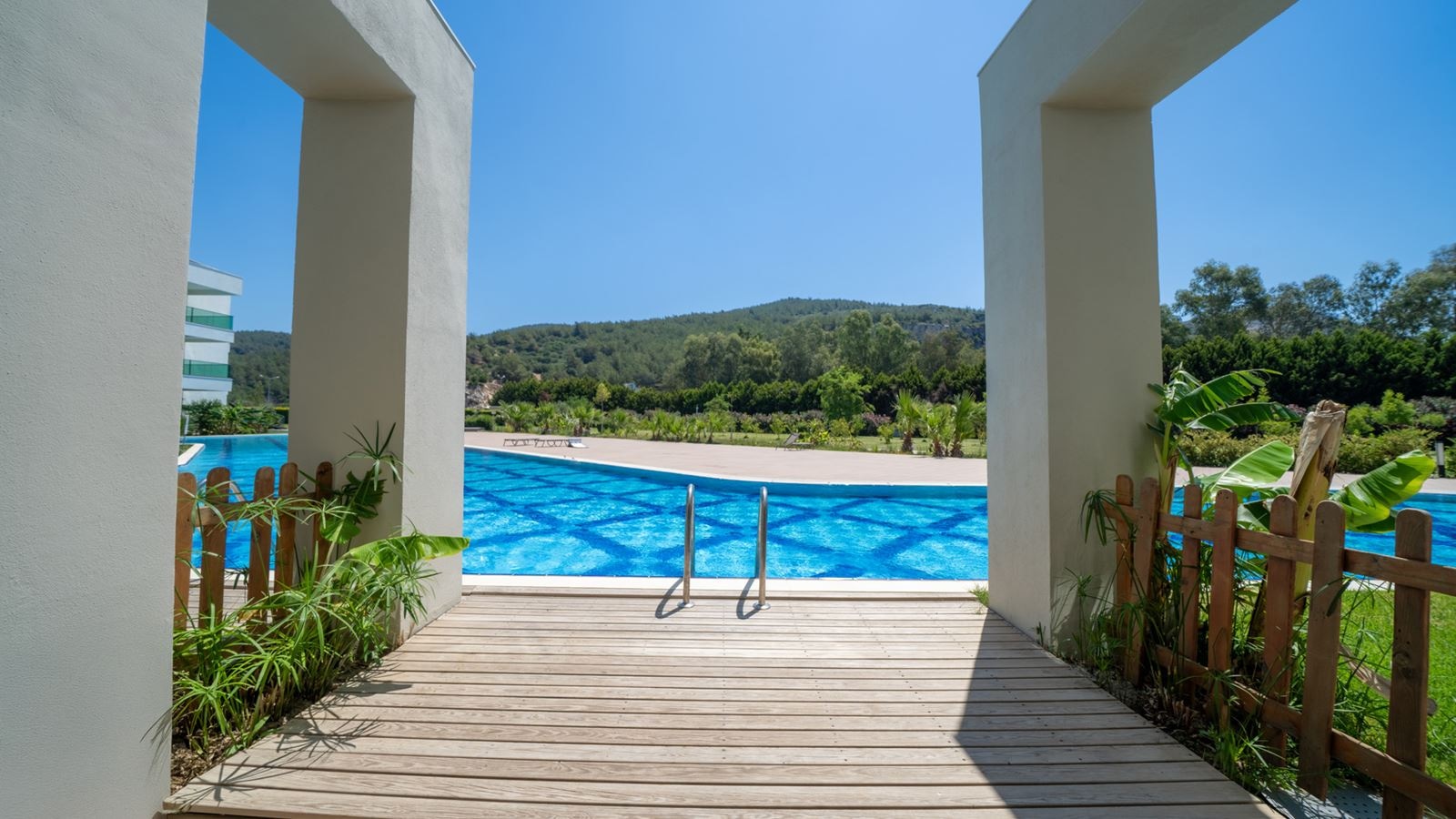 rooms-standard-swim-up