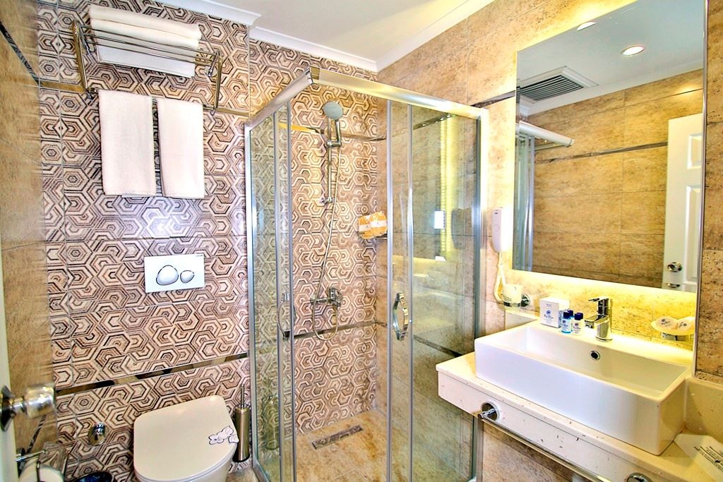 rooms-superior-room-with-balcony