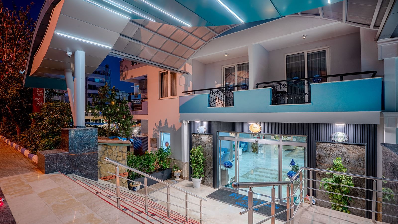 general-main-building