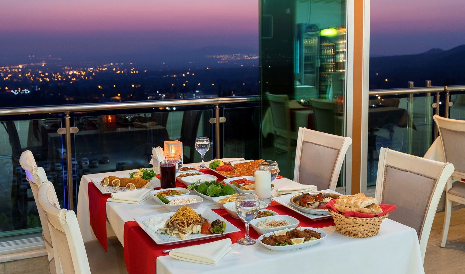 restaurants-restaurants