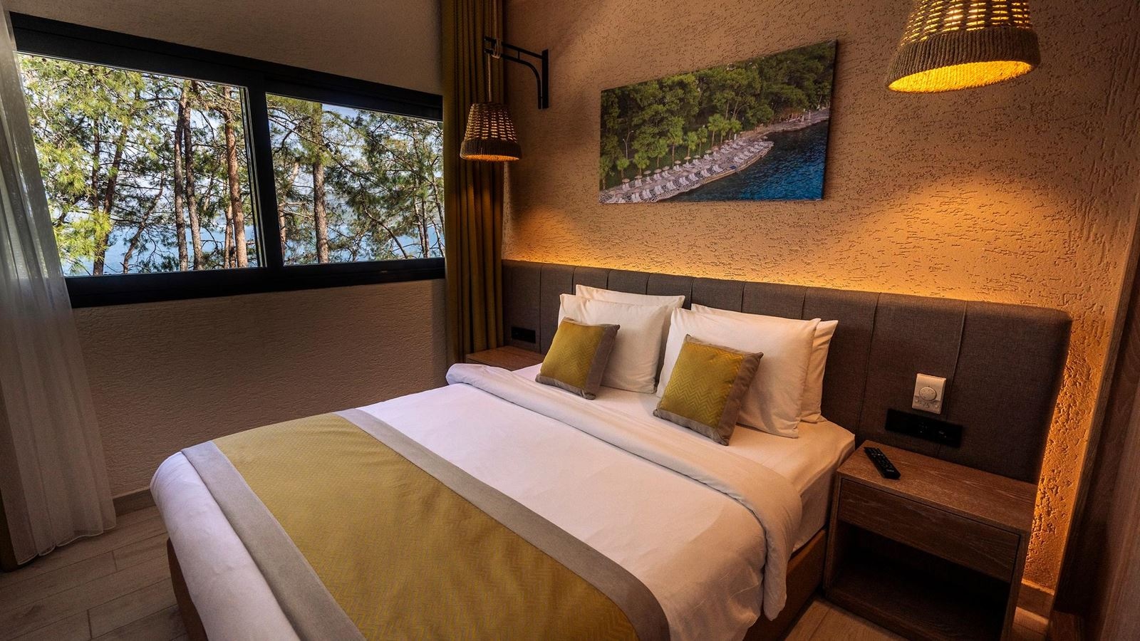 rooms-superior-family-room-garden-view-bgw