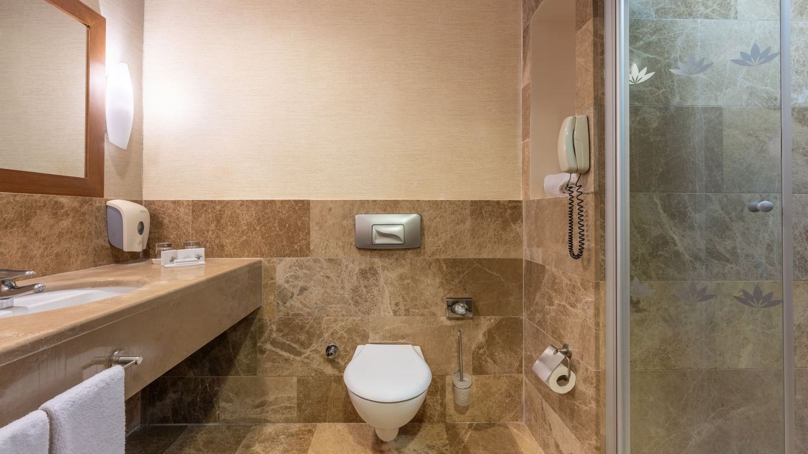 rooms-superior-room-side-sea-view