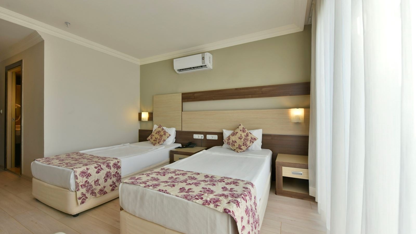 rooms-standard-room-roh