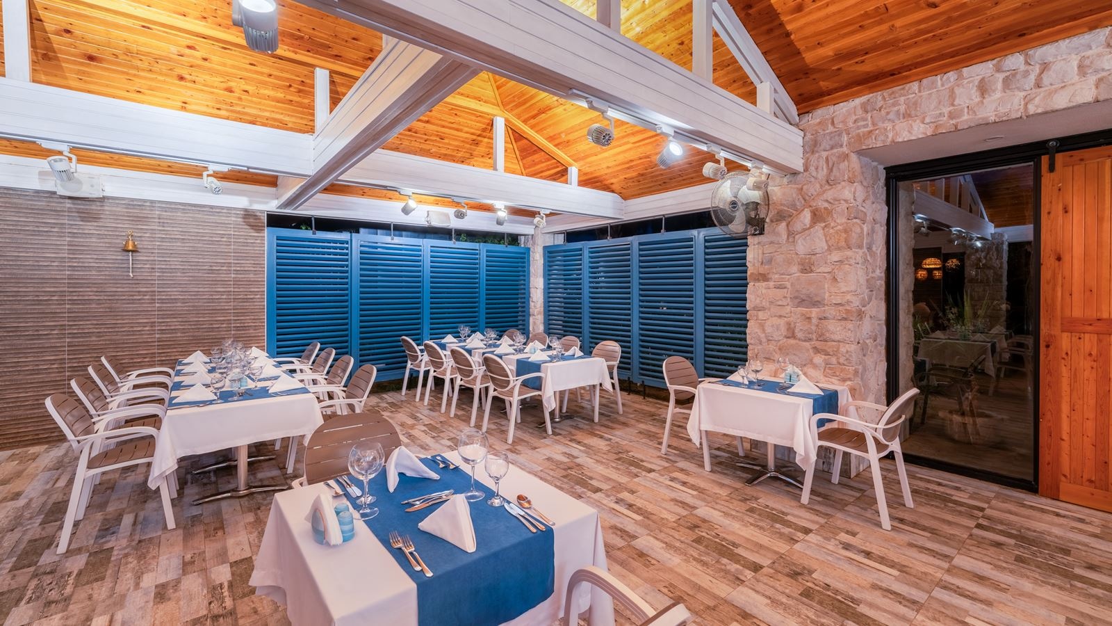 restaurants-fish-restaurant