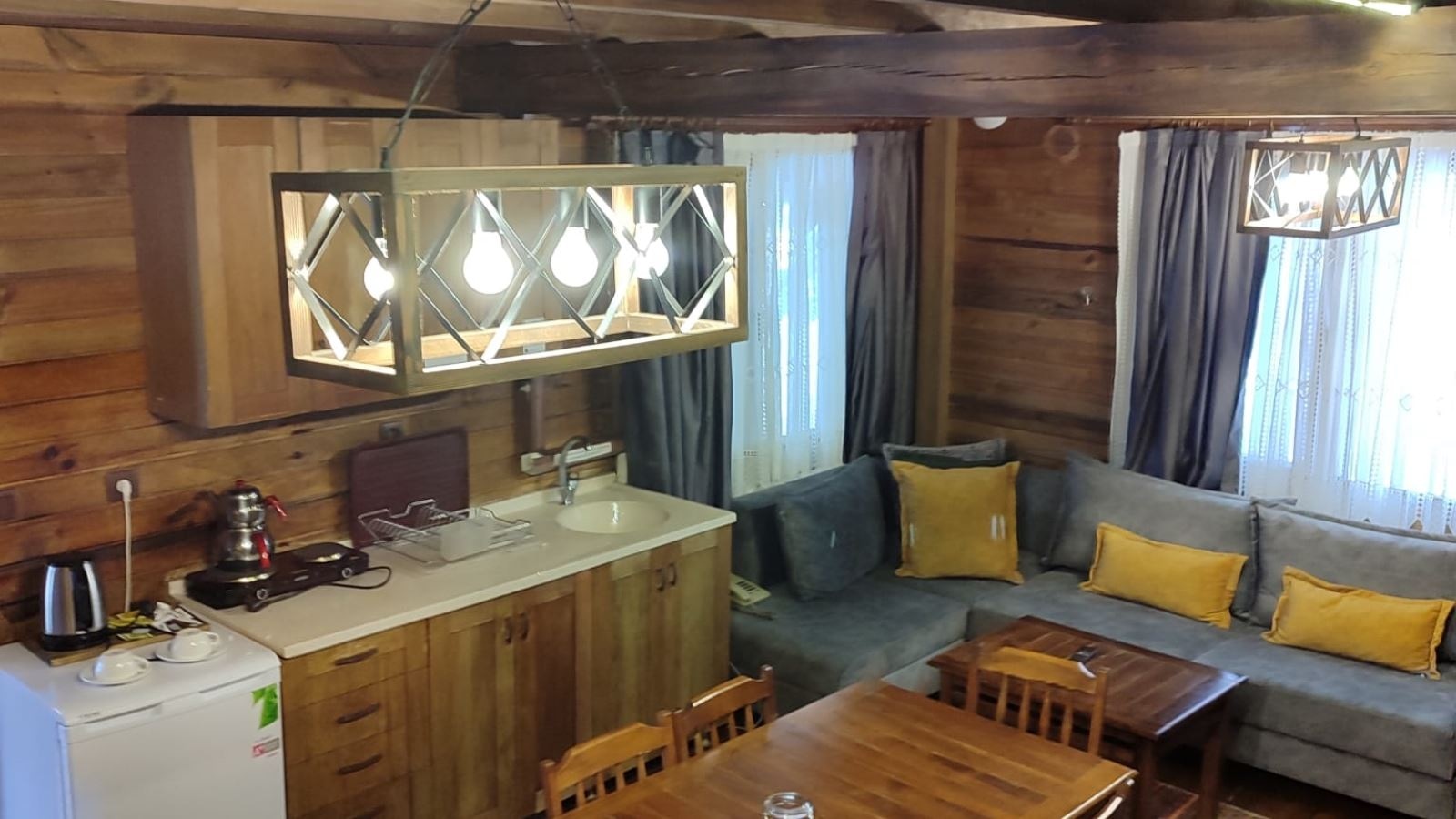 rooms-junior-forest-house