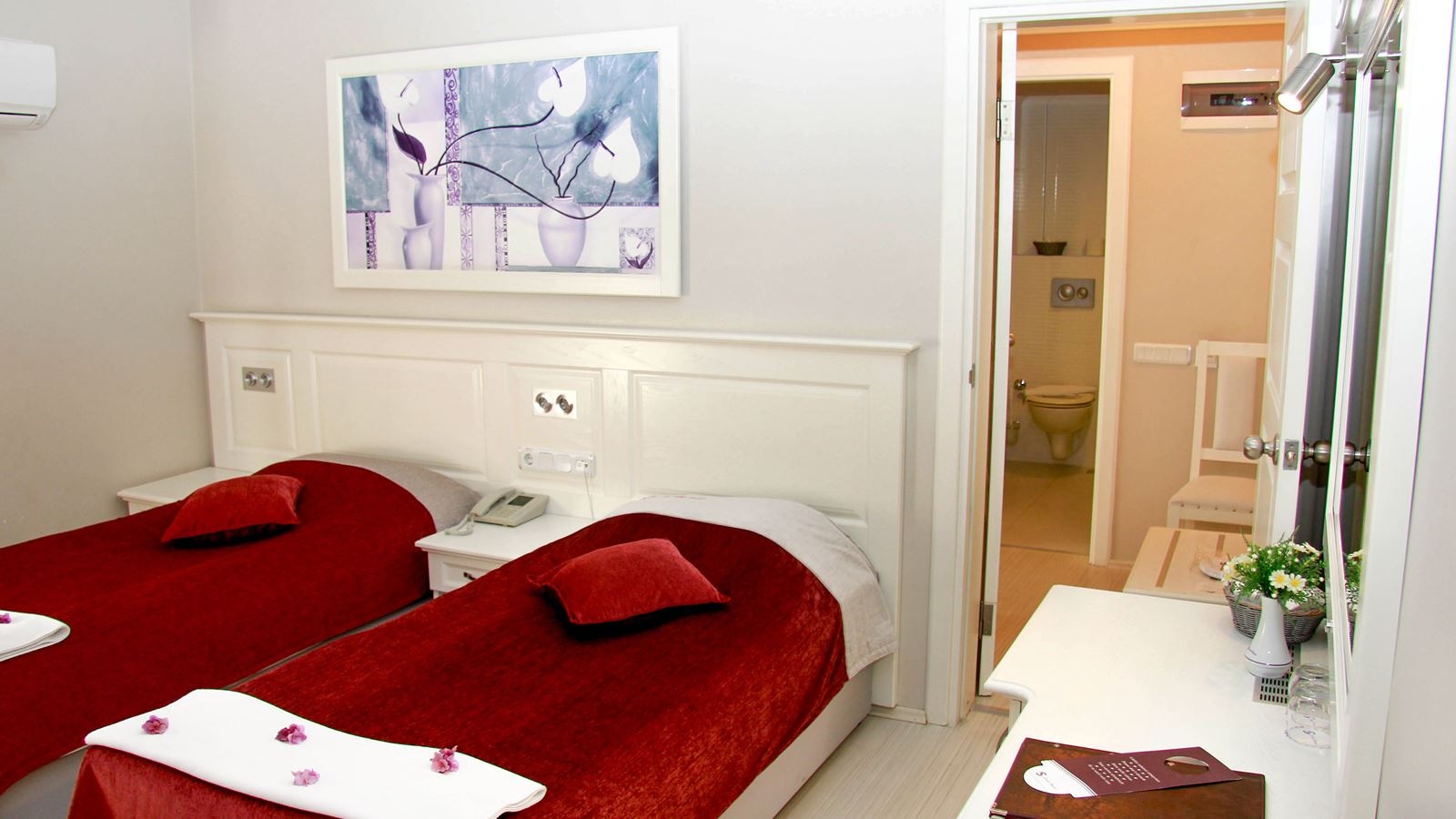 rooms-std-room-side-sea-view