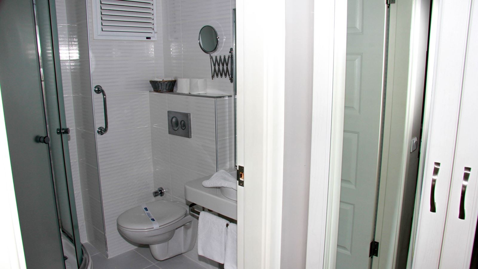 rooms-std-room-side-sea-view