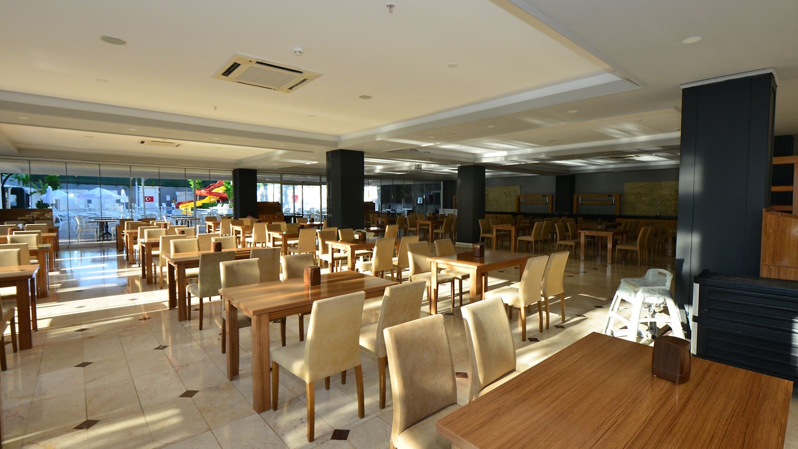 restaurants-main-restaurant