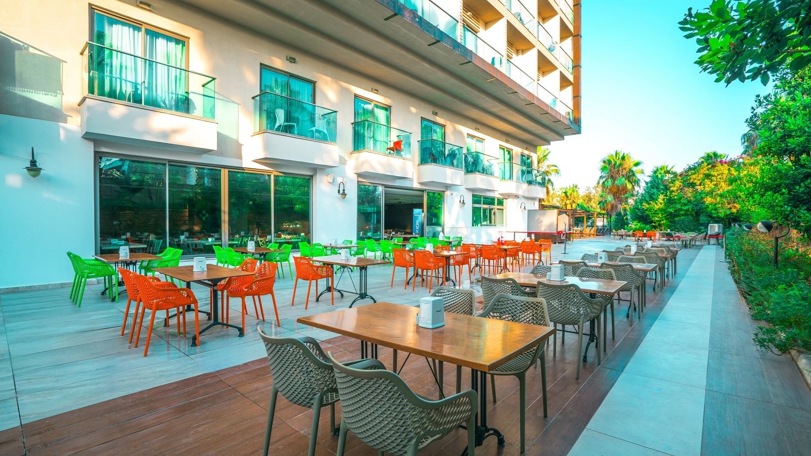 restaurants-main-restaurant