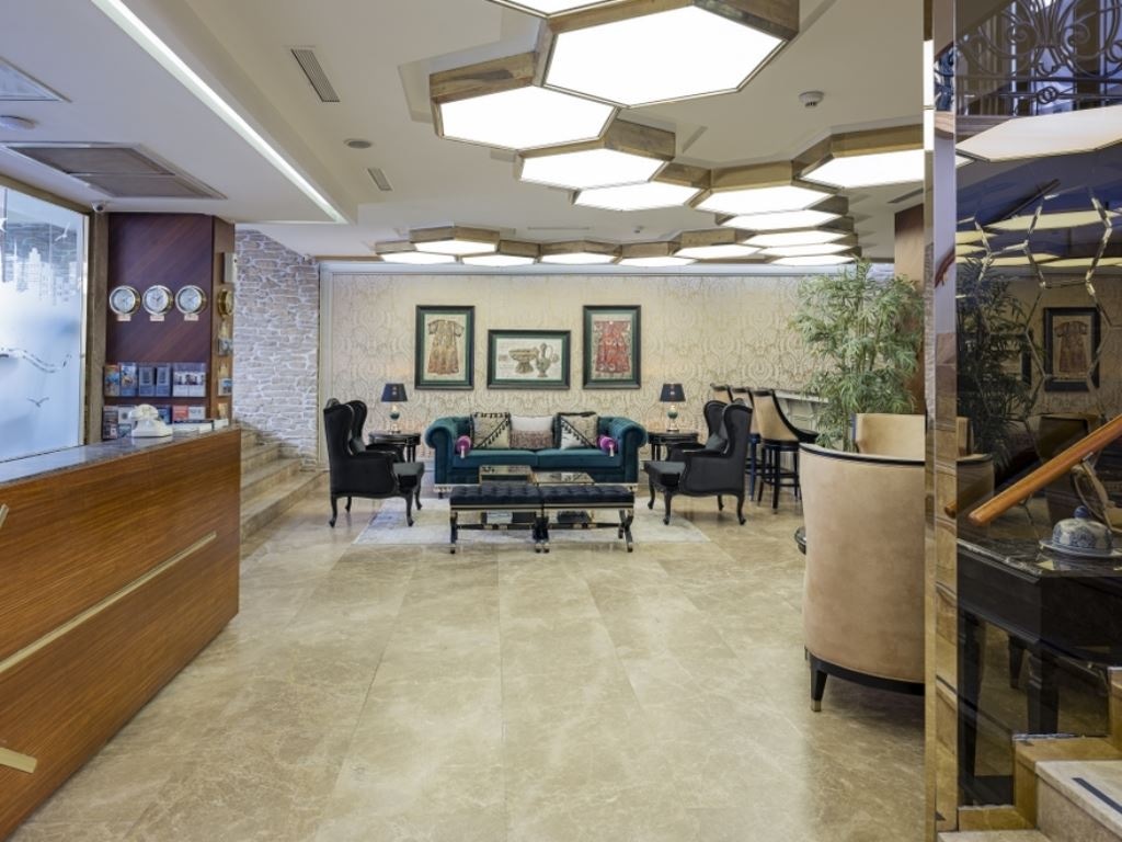 restaurants-breakfast-terrace