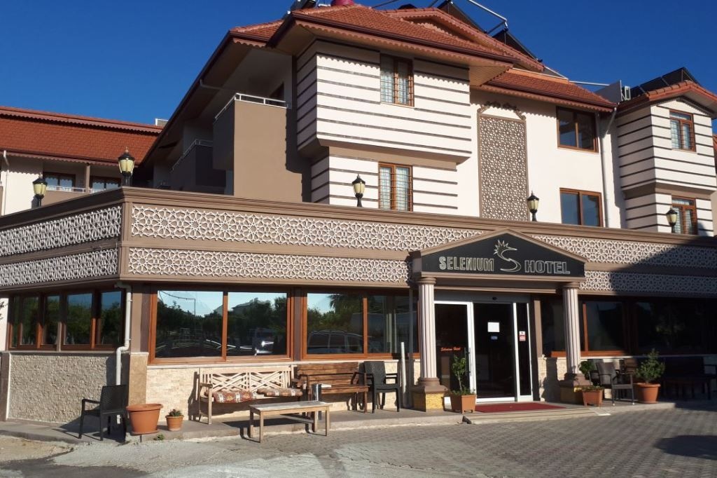 general-main-building