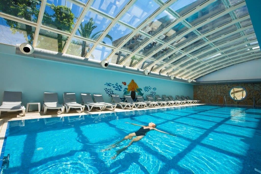 pools-indoor-pool