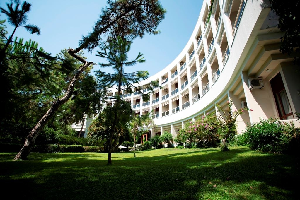 general-main-building